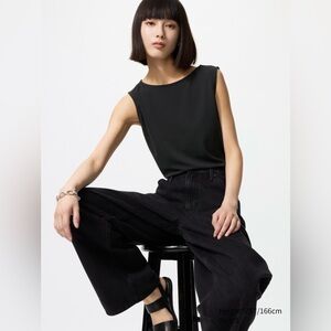 NWT Uniqlo Crepe Jersey Sleeveless T-Shirt